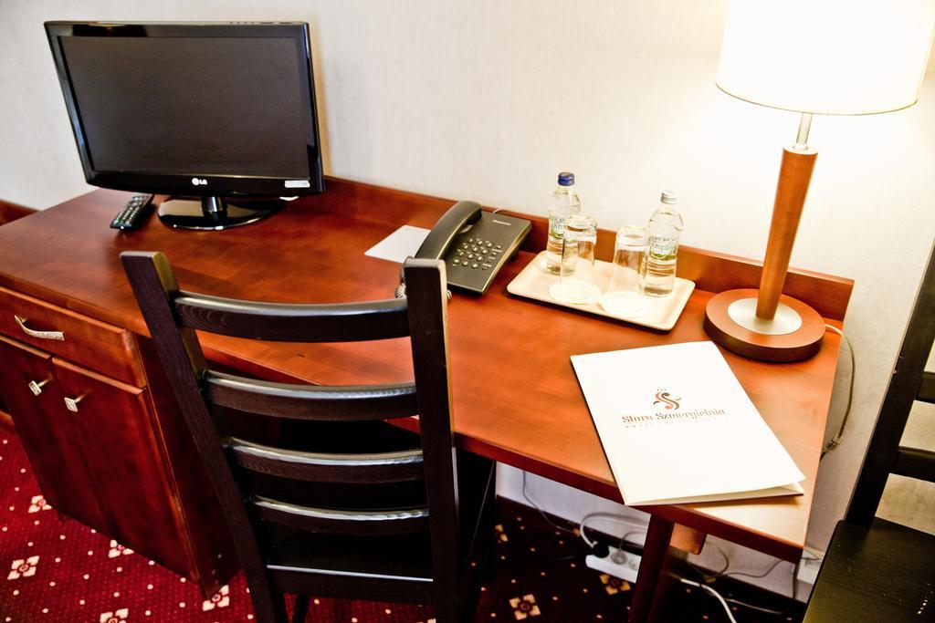 Hotel Stara Szmergielnia بييلسكو بياوا الغرفة الصورة