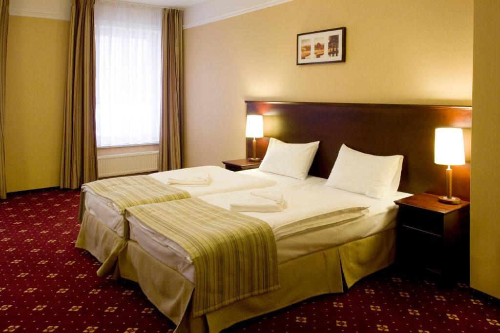 Hotel Stara Szmergielnia بييلسكو بياوا الغرفة الصورة